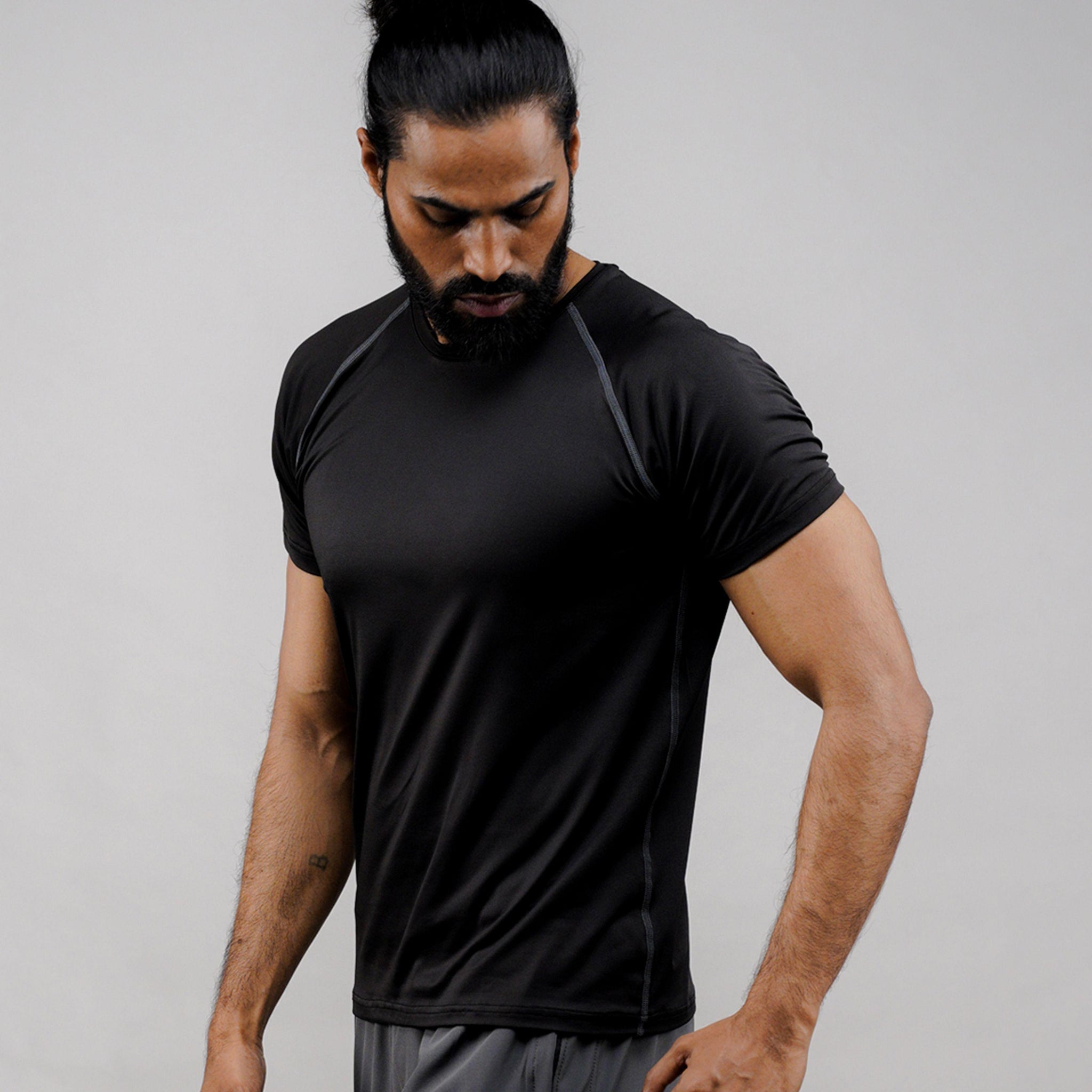 Dry Max Light Relaxed Fit T-Shirt