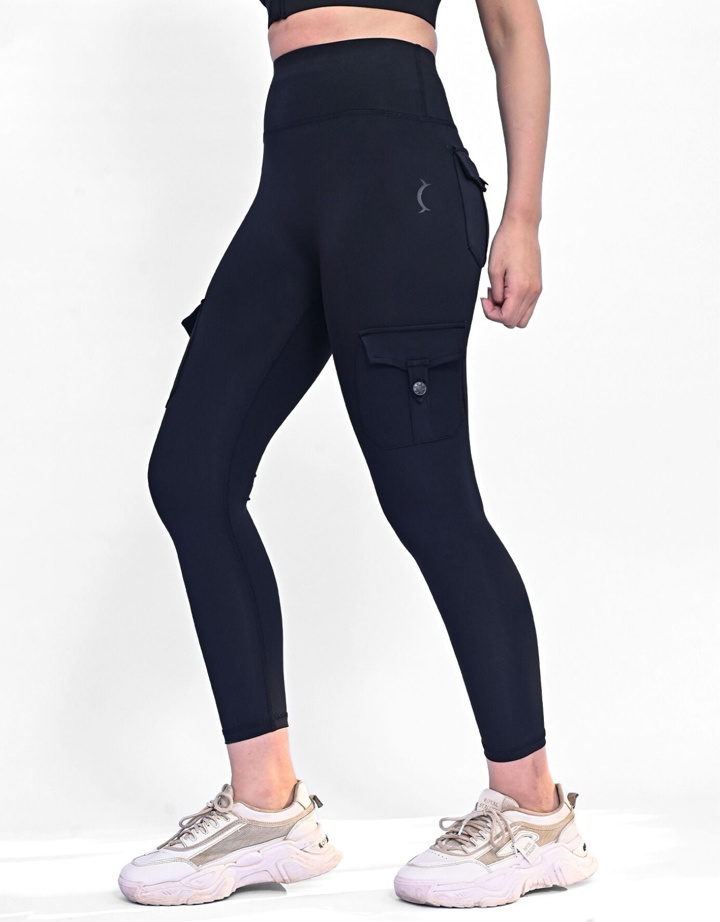 Seamless Cargo Legging - Black